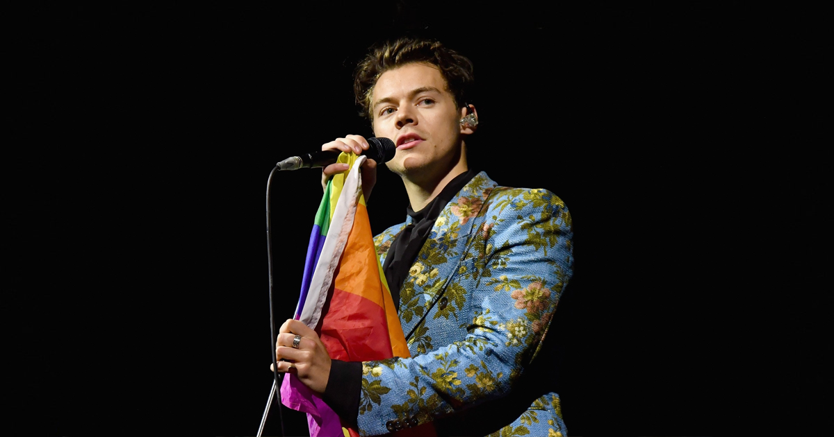 Harry Styles ayudó a una fan a salir del closet con su madre