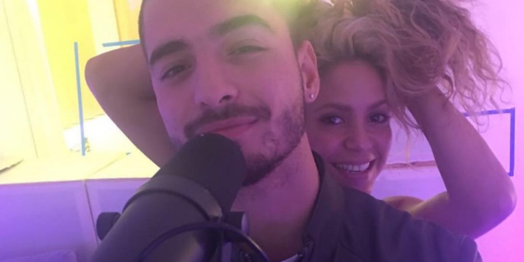 Shakira y Maluma estrenaron el vídeo de "Clandestino"