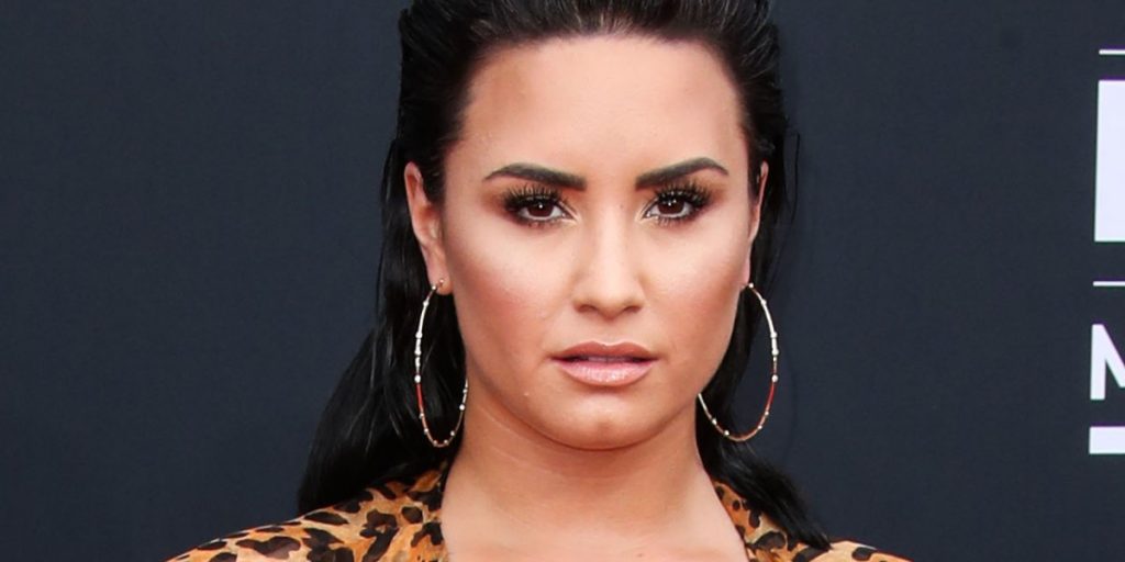 Demi Lovato está trabajando en nueva música en rehabilitación