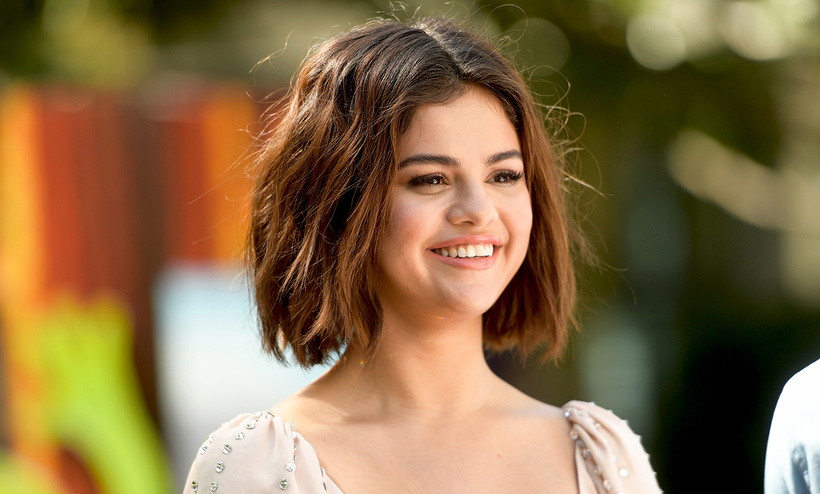 Selena Gomez eligió entre ser actriz y cantante