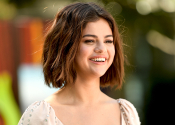 CULVER CITY, CA - APRIL 11:  Selena Gomez attends the photo call for Sony Pictures' "Hotel Transylvania 3: Summer Vacation" at Sony Pictures Studios on April 11, 2018 in Culver City, California.  (Photo by Matt Winkelmeyer/Getty Images)