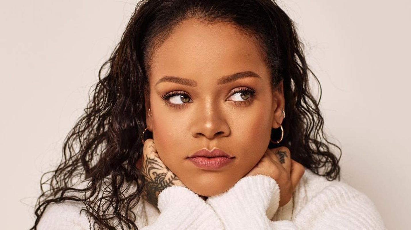 Luego de tanta espera el nuevo álbum de Rihanna está listo