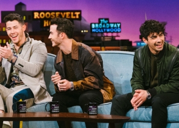 The Late Late Show with James Corden airing Monday, March 4, 2019, with guests Jonas Brothers: Nick, Kevin, and Joe, along with mentalist Lior Suchard. Photo: Terence Patrick/CBS ÃÂ©2019 CBS Broadcasting, Inc. All Rights Reserved