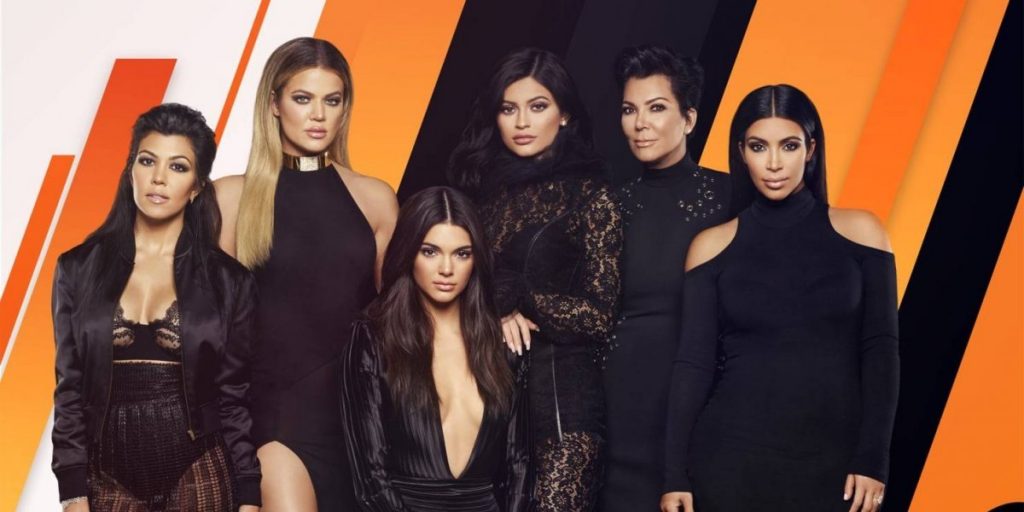 Fans comienzan a especular que el drama de las Kardashian es falso