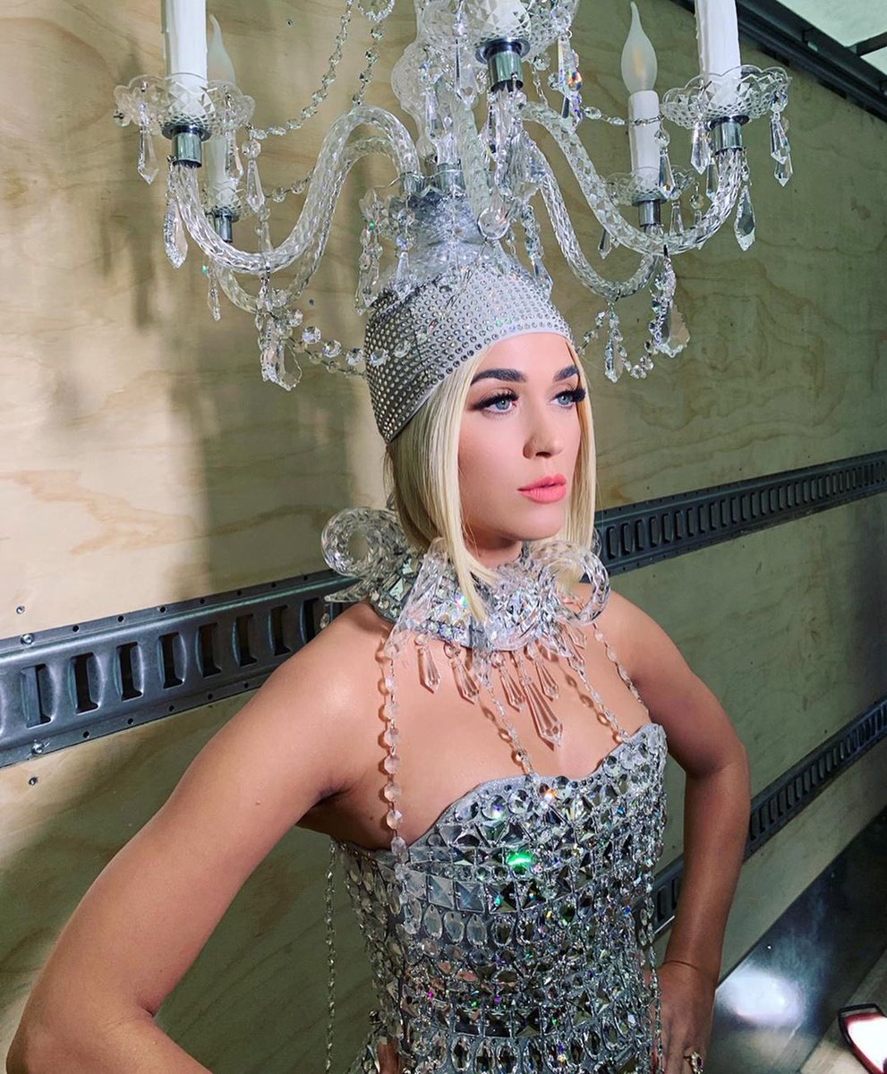 Así fue el encuentro de Katy Perry y Maluma en la MET Gala