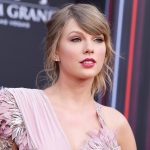 Taylor Swift se niega a responder una pregunta tras considerarla sexista