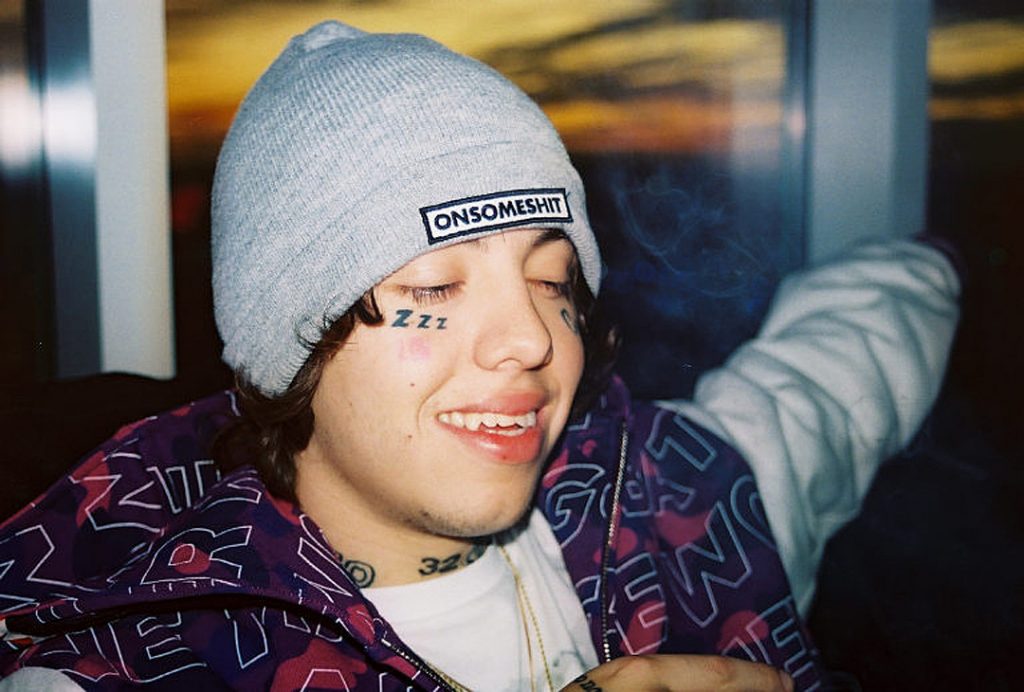 Lil Xan amenazo a un hombre con un arma al discutir sobre Tupac