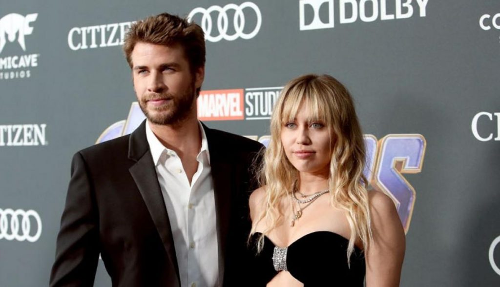 Miley Cyrus estrena tatuaje inspirado en su separación de Liam Hemsworth