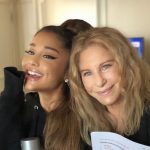 Ariana Grande y Barbra Streisand sorprenden con performance inesperado