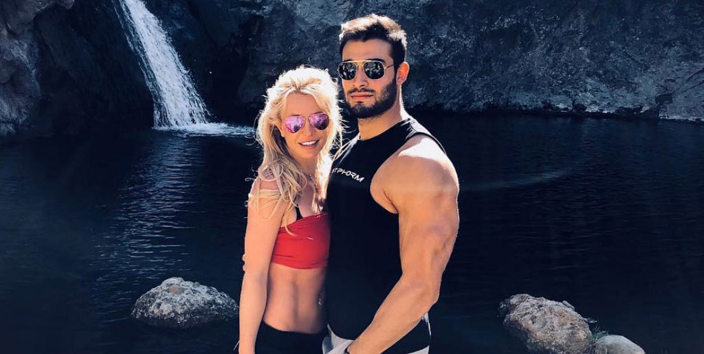 Britney Spears asegura estar bastante 'enamorada' de su novio