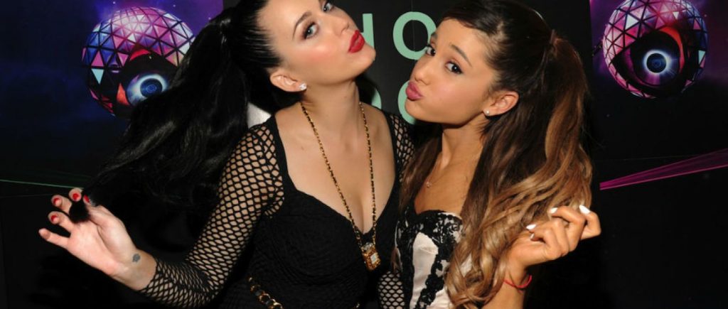 Ariana Grande paga una cena de Katy Perry y Orlando Bloom