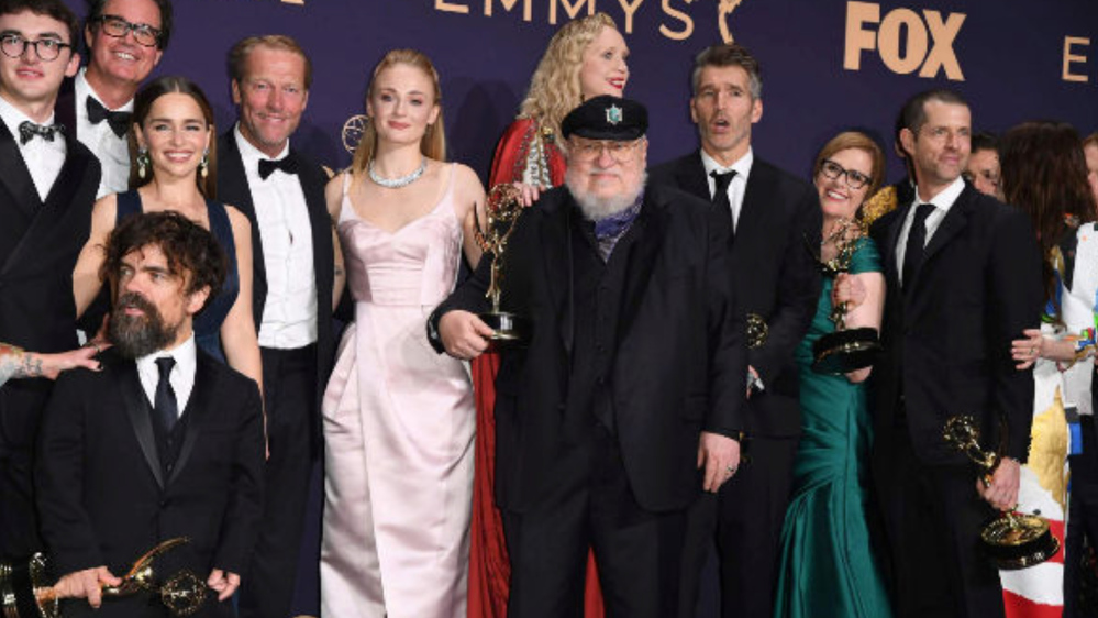 Elenco de Juego de Tronos se despide con un conmovedor abrazo que te llevara a las lagrimas
