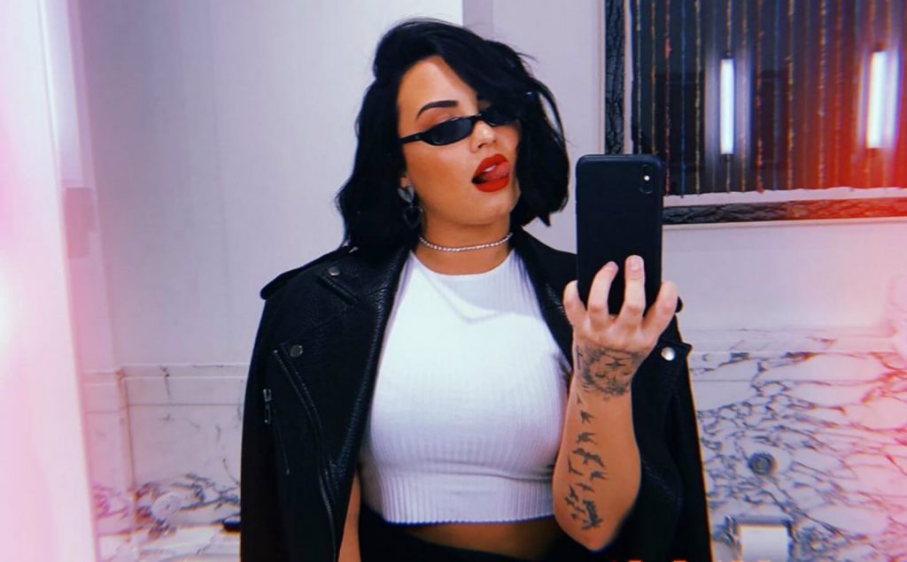 Filtran fotos íntimas de Demi Lovato luego de hackear su snapchat
