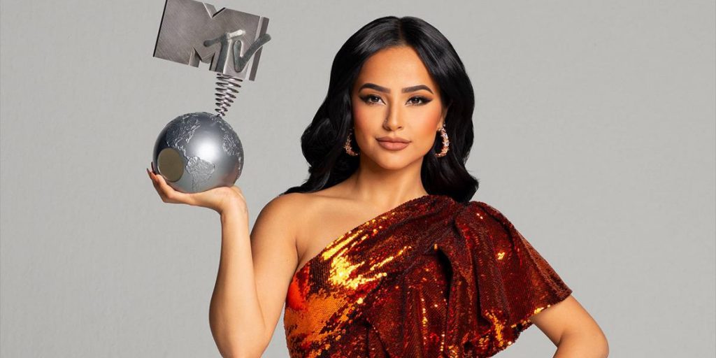 Becky G será la encargada de conducir los MTV EMAS 2019