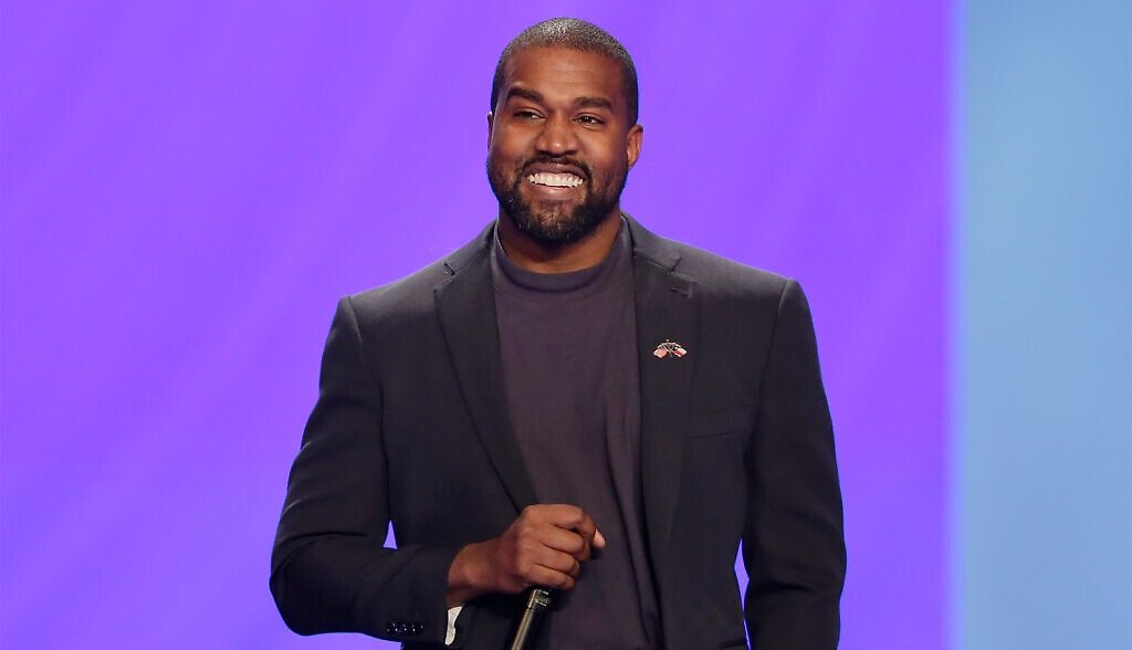 Kanye West quiere cambiar su nombre al de 'Genio Cristiano Multimillonario'