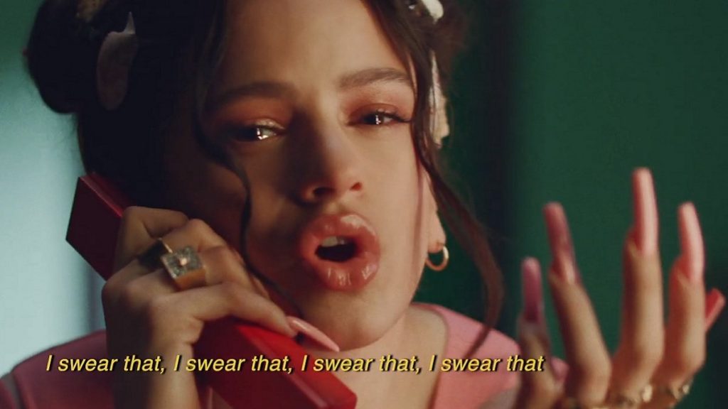 Rosalía pone a los estadounidenses a leer subtítulos con su nuevo tema 'Juro Que'