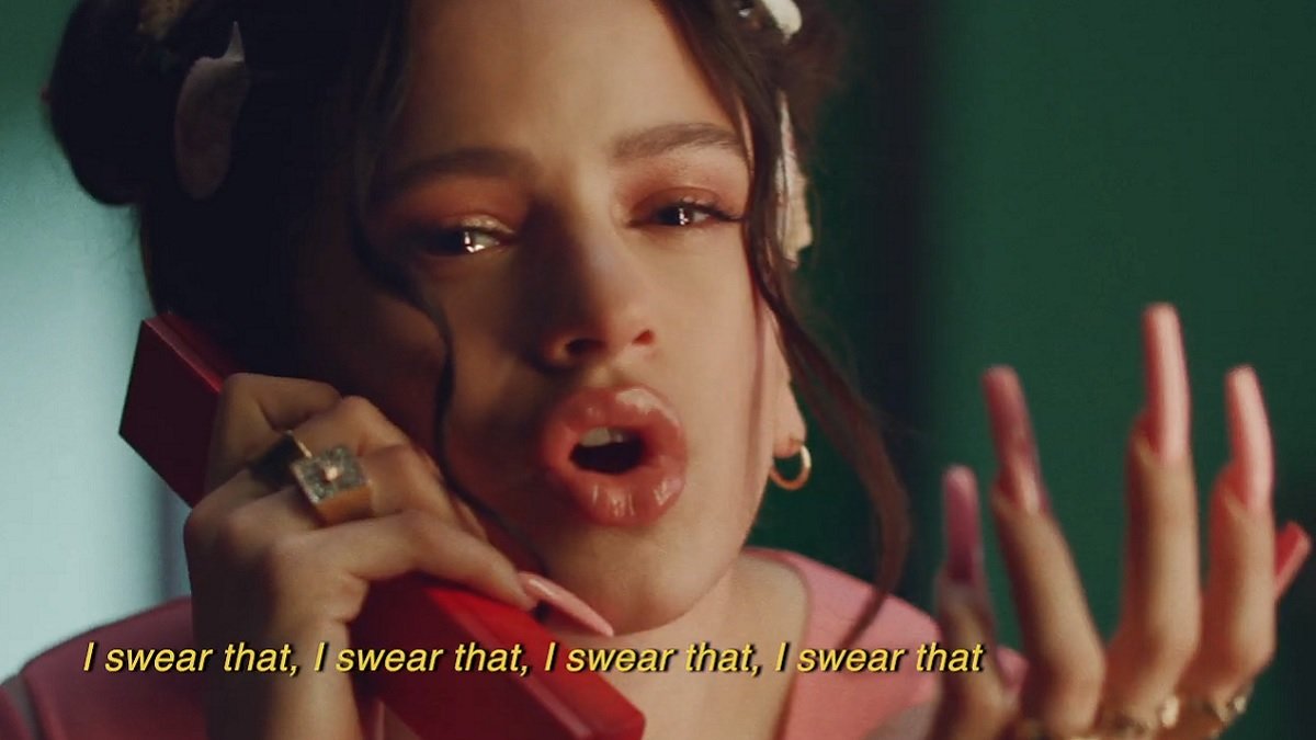 Rosalía pone a los estadounidenses a leer subtítulos con su nuevo tema 'Juro Que'