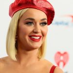 Katy Perry fue puesta en cuarentena tras confirmarse que su equipo de trabajo tiene Coronavirus