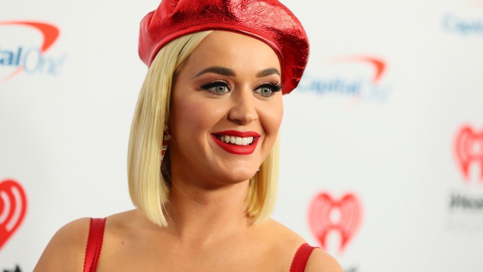 Katy Perry fue puesta en cuarentena tras confirmarse que su equipo de trabajo tiene Coronavirus