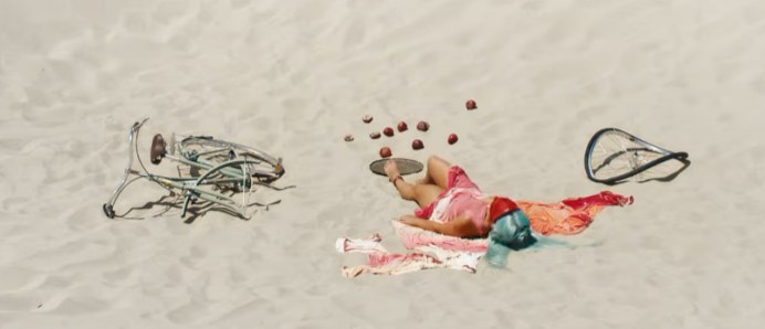 Lady Gaga estrena el esperado video de 911, su nuevo sencillo