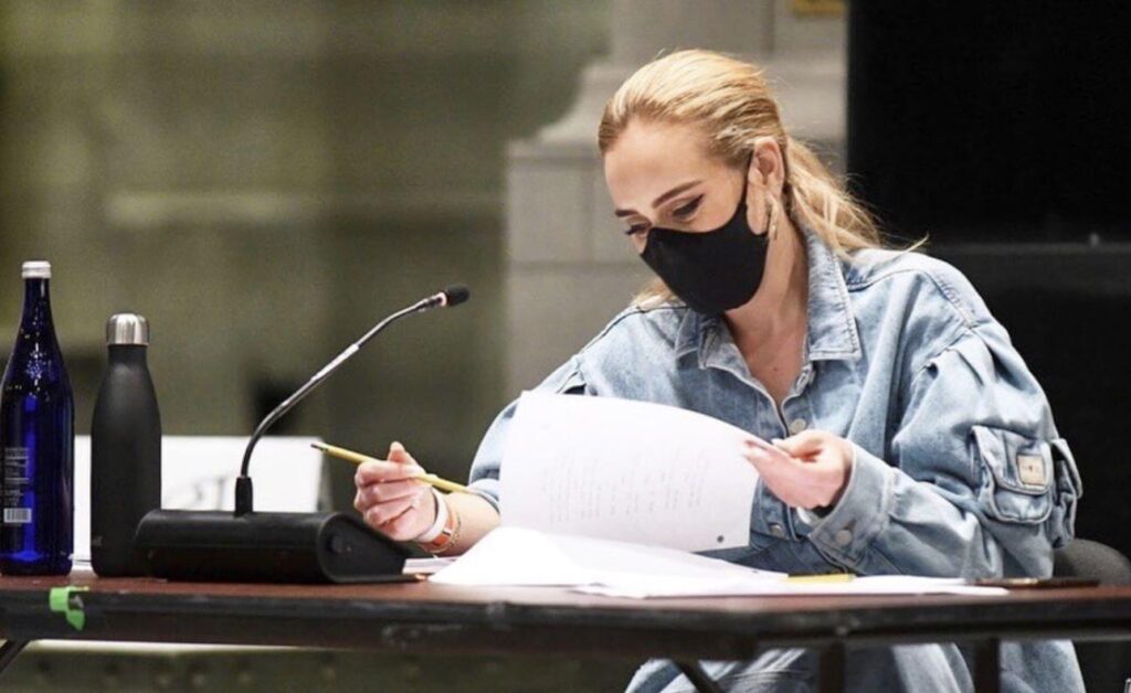 Adele está lista para volver a ser el centro de la industria musical este fin de semana