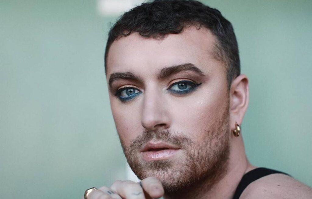 Sam Smith revela que quiere ser mamá antes de los 35 años