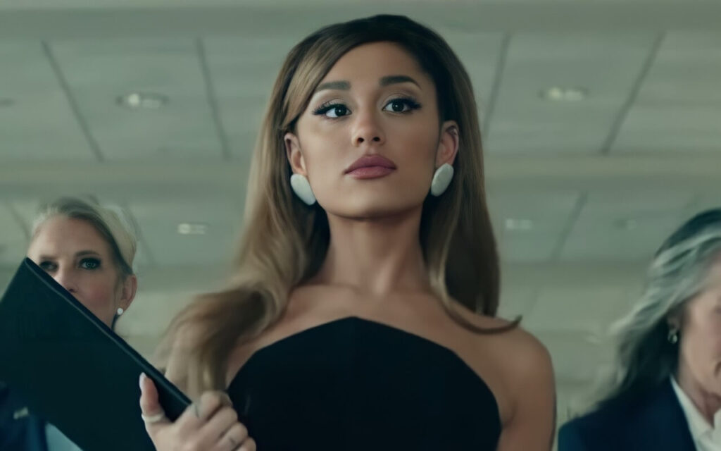 Ariana Grande está cansada de que los hombres, blancos y viejos representen a su país