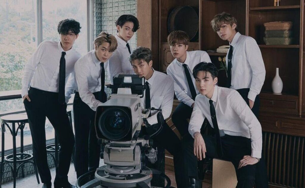 BTS continúa haciendo historia y alcanza el No. 1 en el Billboard Hot 100 con 'Life Goes On'