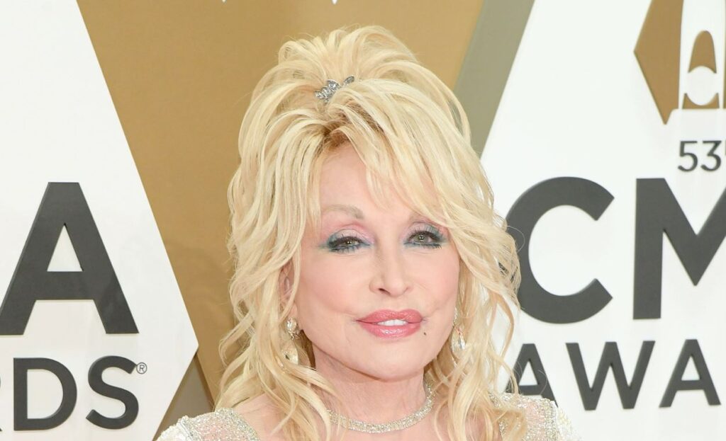 Dolly Parton: Fallece a los 67 años el hermano de la cantante tras batallar contra el cáncer