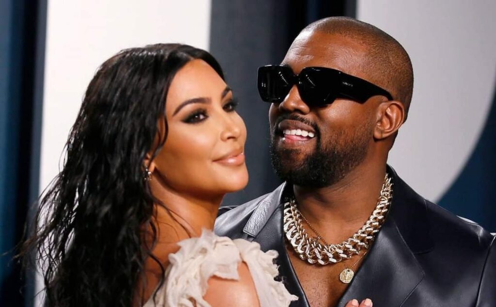 Kim Kardashian y Kanye West se han divorciado, reporta Page Six