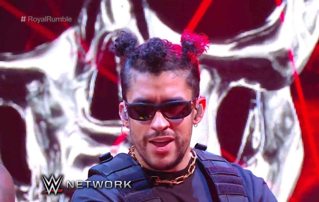 Bad Bunny hace historia y cumple sus sueños al presentarse en el Royal Rumble de la WWE