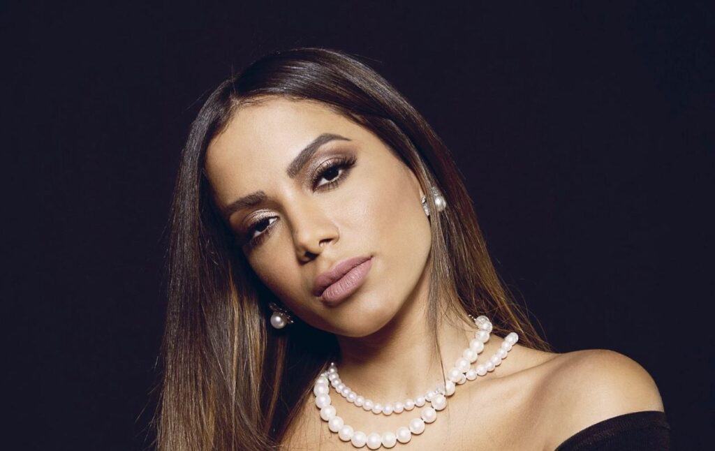 Anitta se vio obligada a revelar que fue violada por temor a que otras personas lo contaran