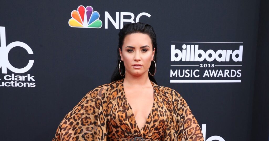 Demi Lovato critica a tienda de dulces dietéticos para diabéticos por 'fomentar trastornos alimenticios'