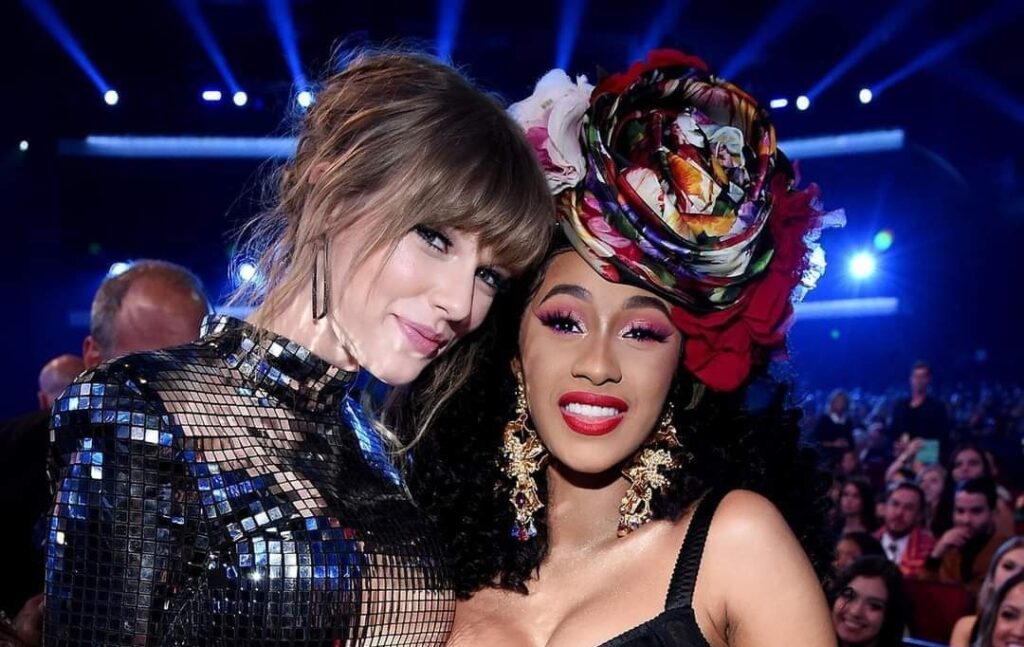 Billboard da a conocer los álbumes femeninos más grandes de la década de los 2010's