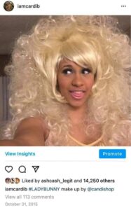 Vea cómo Cardi B humilla a los "Barbz" y desmiente haberse disfrazado de Nicki Minaj