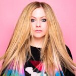Avril Lavigne emociona a sus fans tras revelar mas detalles sobre su próximo éxito