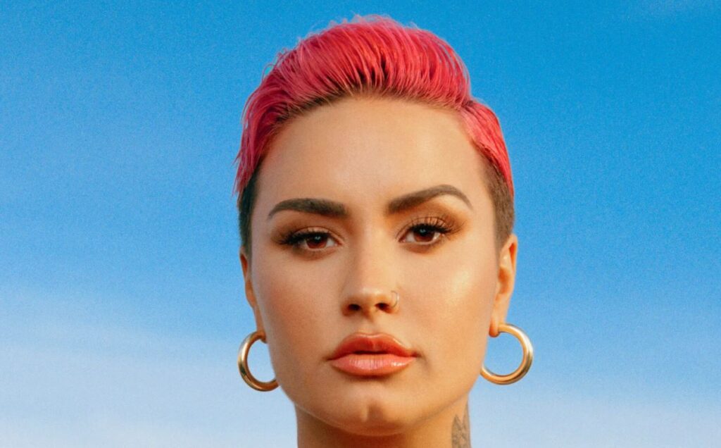 Demi Lovato no se ve a sí misma ni como mujer ni como hombre, es ahora de género no binario