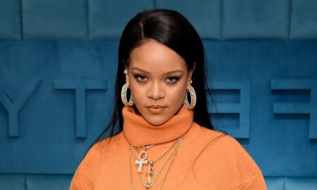 Luego de tantos rumores de confirma la relación amorosa de Rihanna