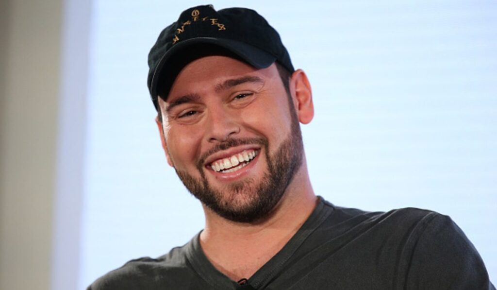Descubre cual es el nuevo artista de éxito firmado por Scooter Braun