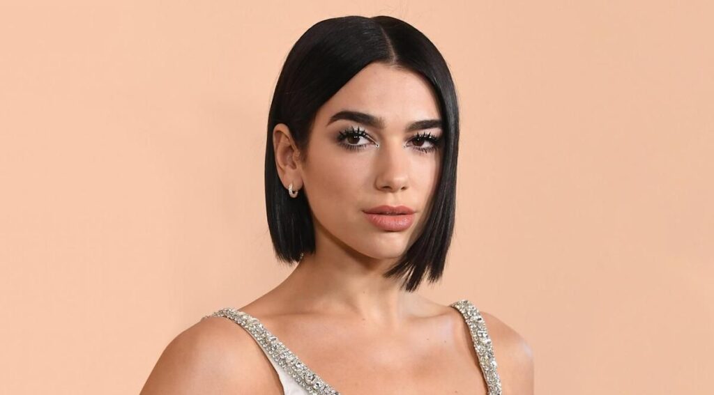Dua Lipa responde a todas las criticas hacia su manera de bailar