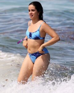 Cientos de miles de personas se están burlando del nuevo aspecto físico de Camila Cabello y ella responde a las críticas