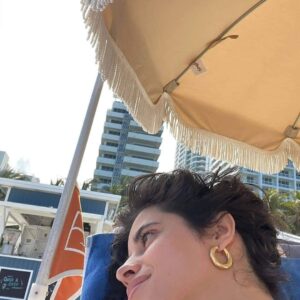 Cientos de miles de personas se están burlando del nuevo aspecto físico de Camila Cabello y ella responde a las críticas