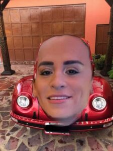 ¡LAS REDES LO DEGOLLARON! Kunno se convierte en meme viral tras usar atuendo inspirado en Harry Styles ¡LAS REDES LO DEGOLLARON! Kunno se convierte en meme viral tras usar atuendo inspirado en Harry Styles