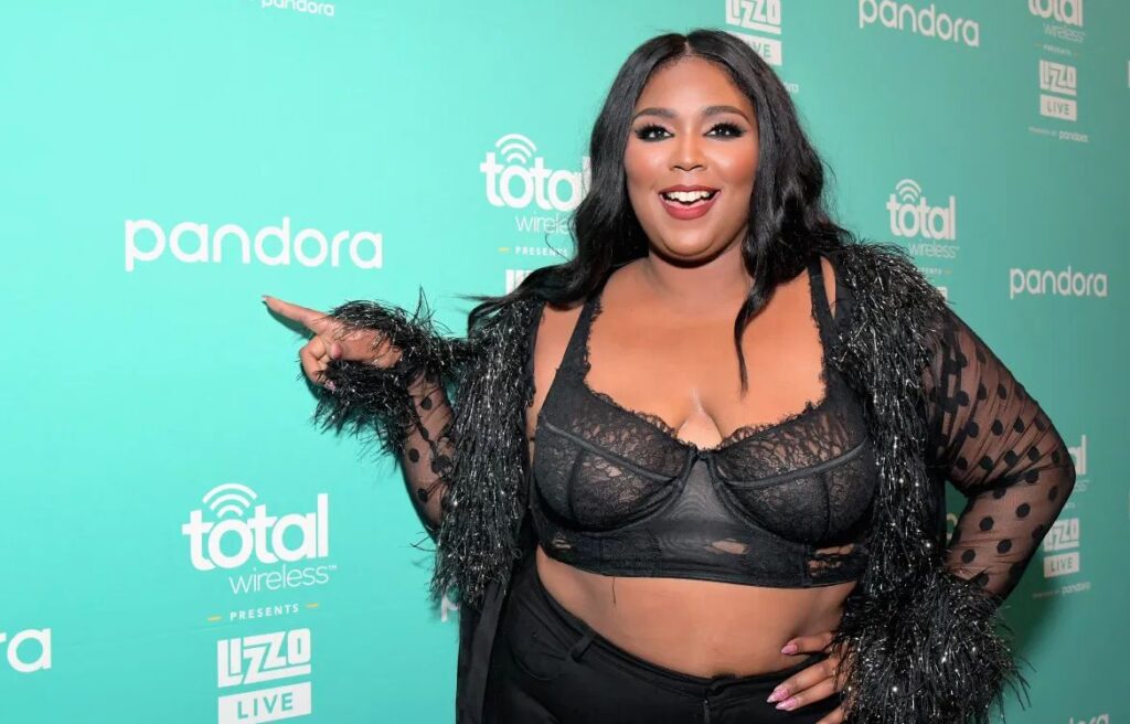 Lizzo revela que no usa desodorante e insiste en que 'huele mejor'