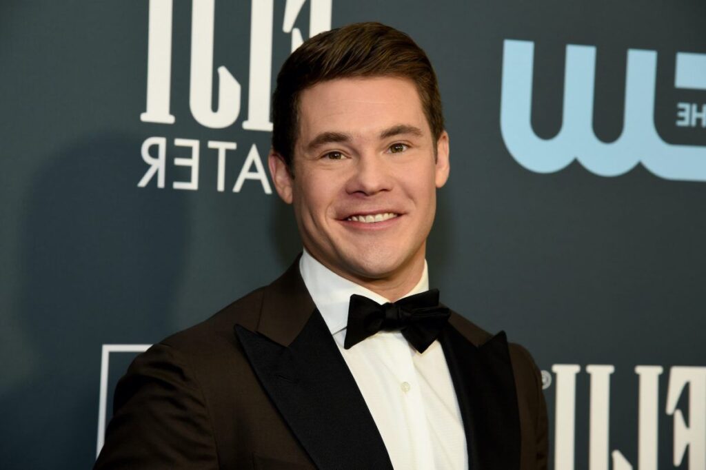 Conoce los detalles de la serie de Pitch Perfect protagonizada por Adam Devine