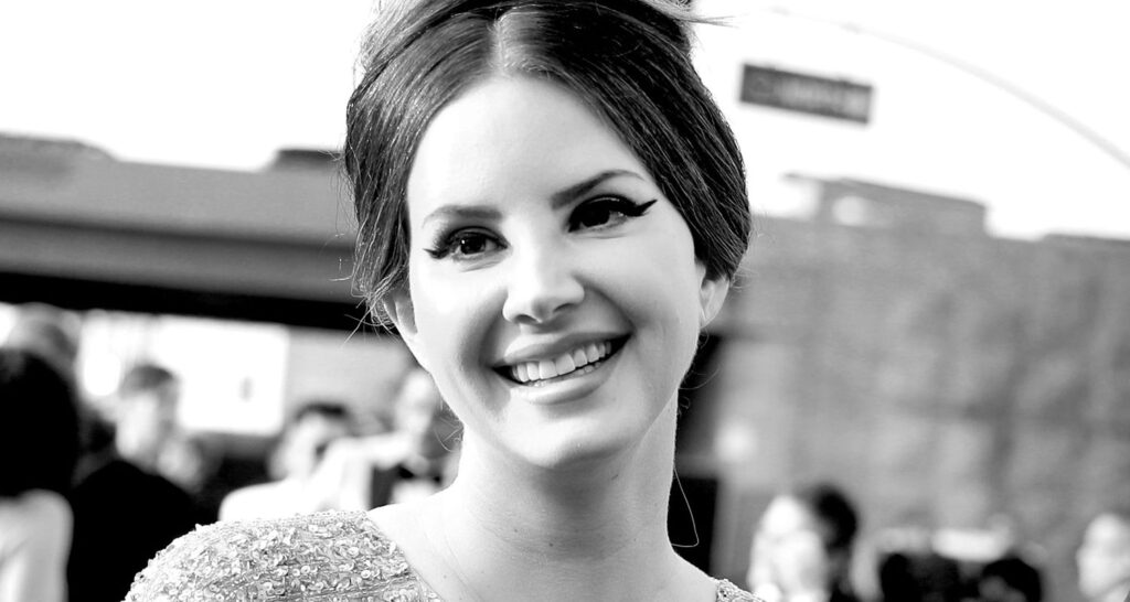 Lana Del Rey anuncia que desactivará sus redes sociales