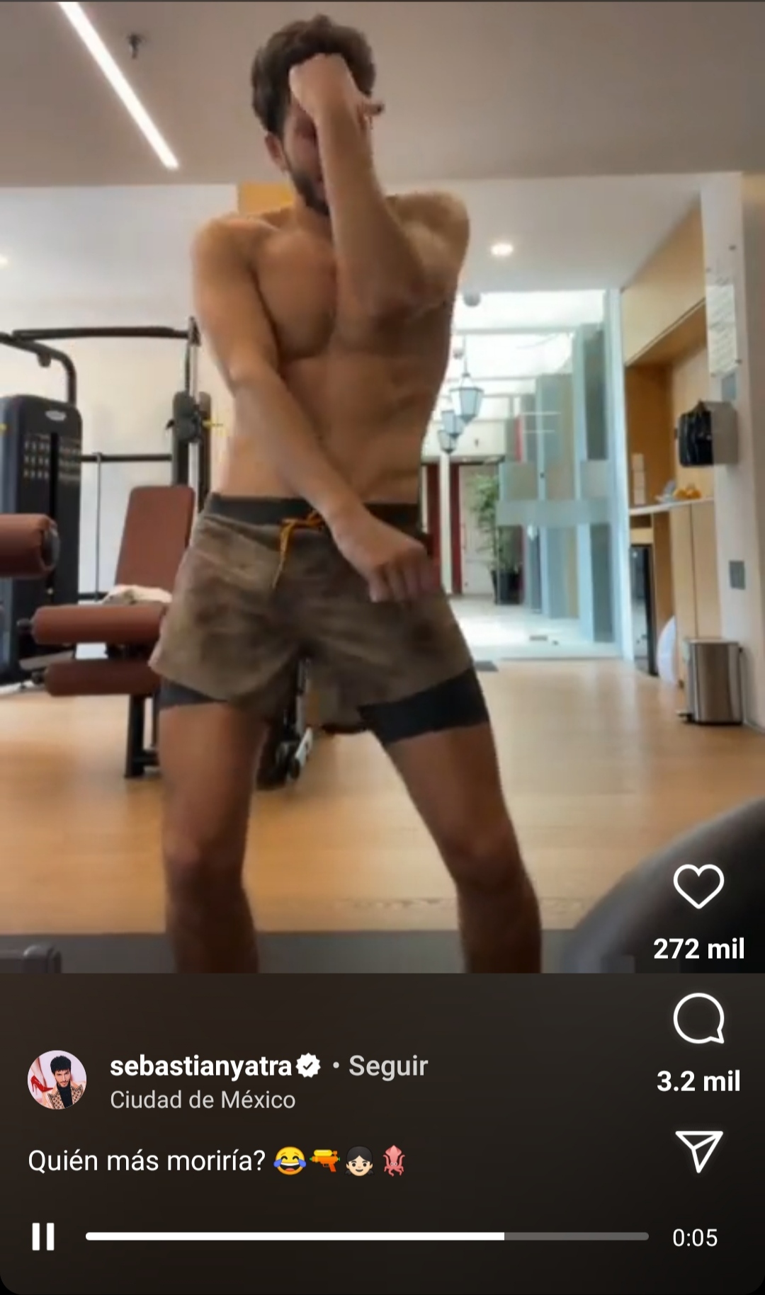 Sebastian Yatra enciende las redes tras mostrar por descuido su bulto