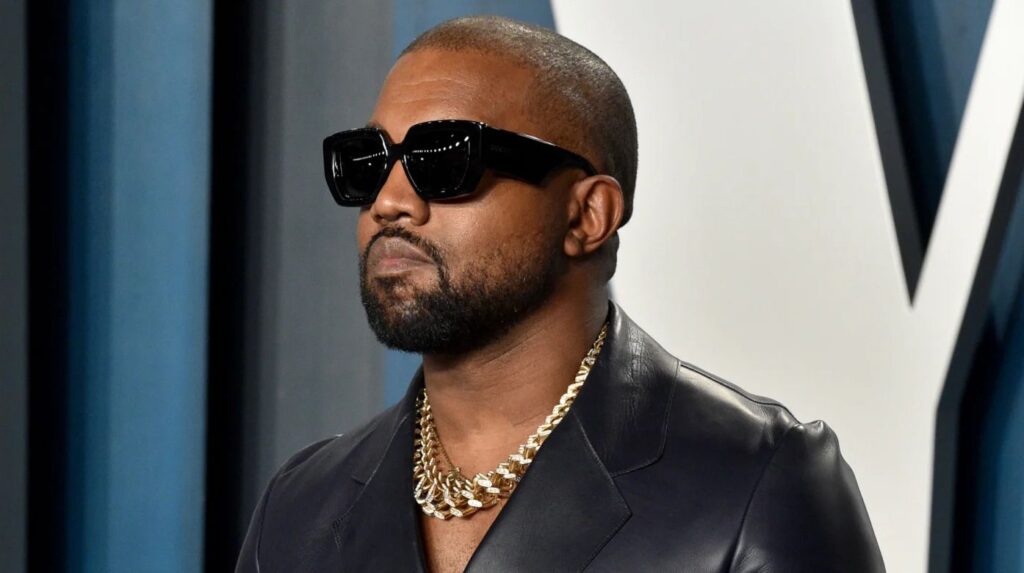 Kanye West cambia oficialmente su nombre a "Ye"