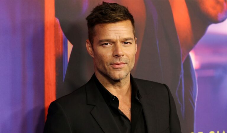 Ricky Martin responde a las criticas de su sorprendente cambio físico