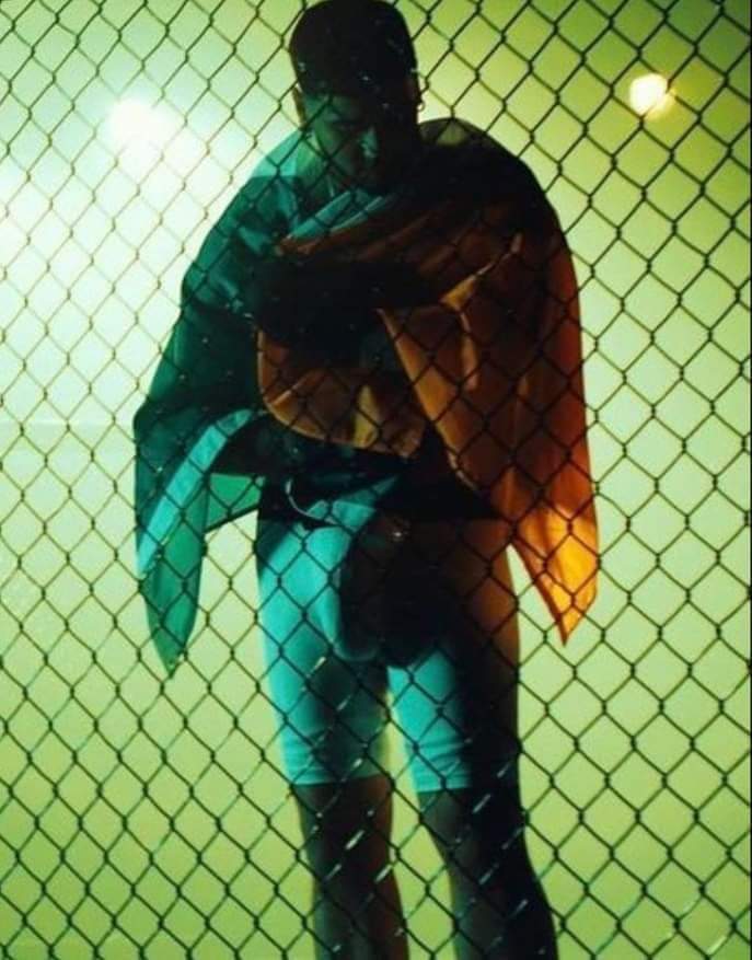 Revelan que Anuel AA se mete relleno en su ropa interior para aumentar su bulto